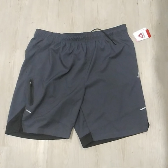 Reebok Grey Running Shorts Size 2XL - Picture 7 of 8